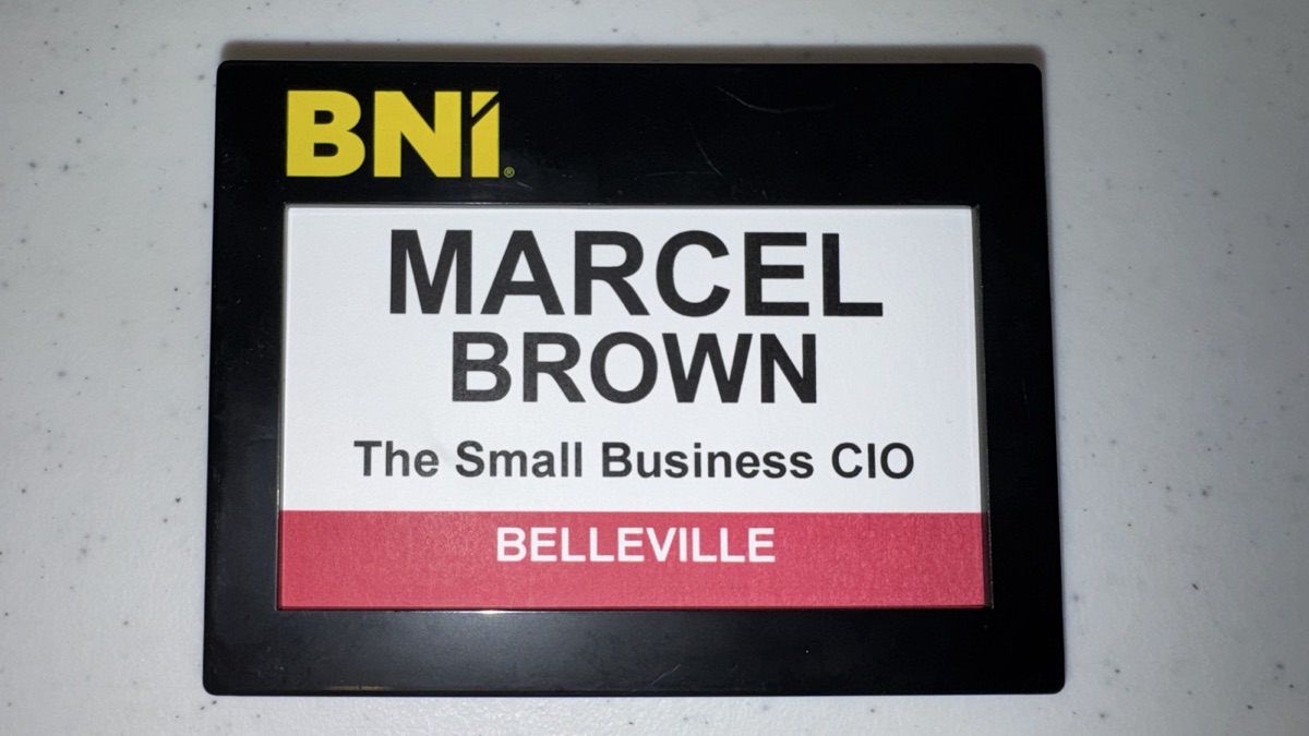Black BNI Gold Club badge holder with a Chapter Member insert